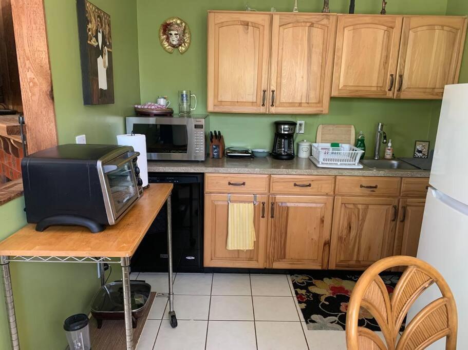 One Bed Suite Near Beaches And Downtown サラソータ エクステリア 写真